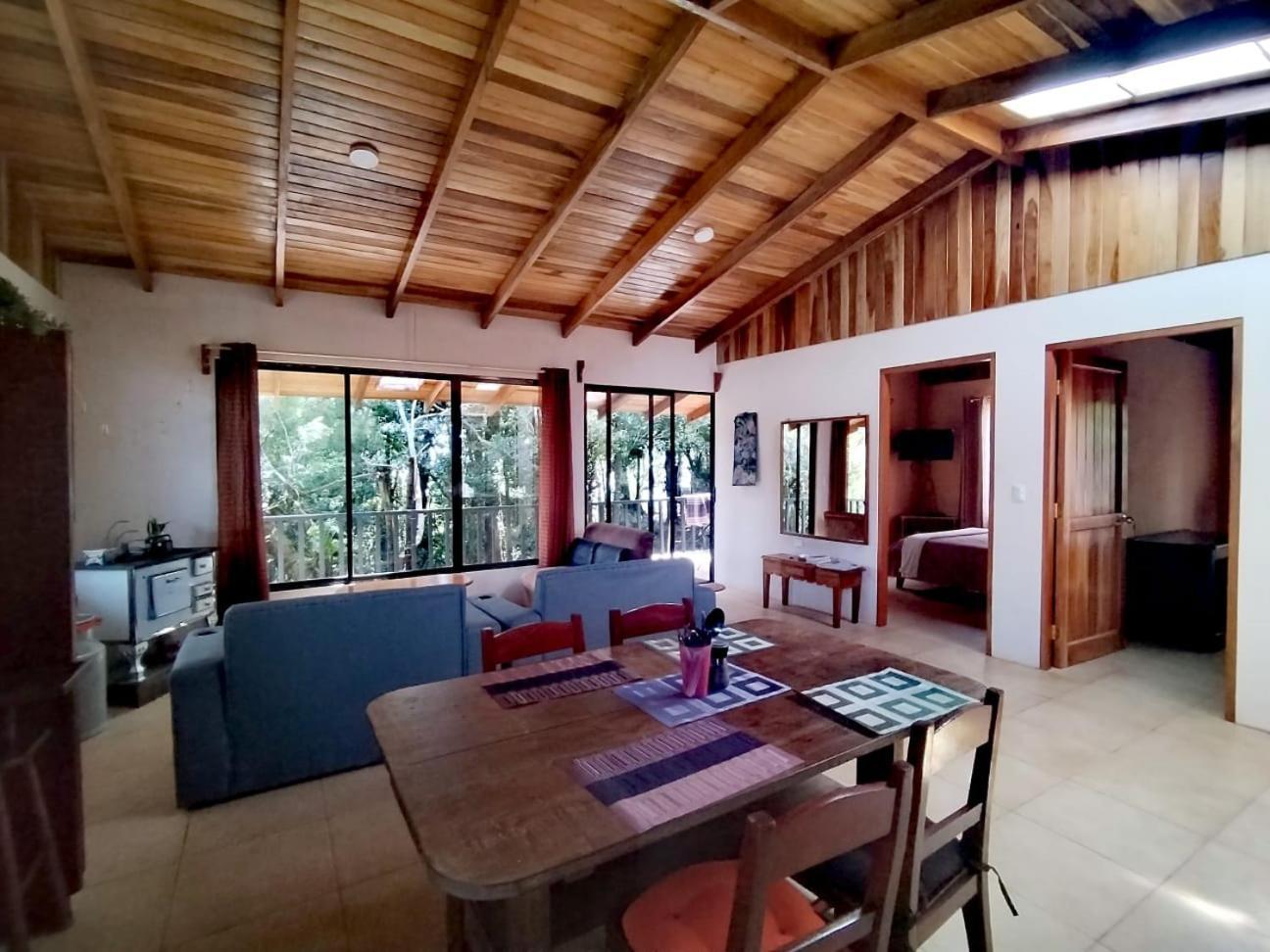 Casa De Montana Tica Linda Villa Monteverde Eksteriør billede